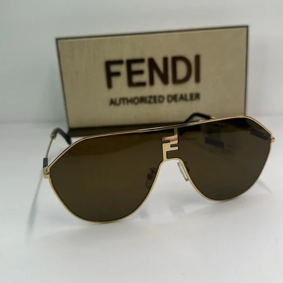 New Authentic Fendi Brown Pilot Unisex Sunglasses FE40080U 30E 65. - Picture 5 of 16